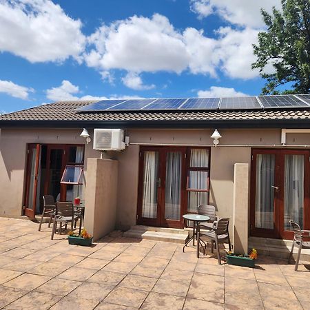 Dilisca Guesthouse Durbanville Exterior photo