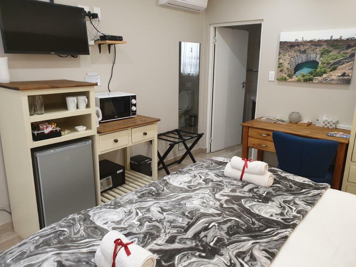 Dilisca Guesthouse Durbanville Exterior photo
