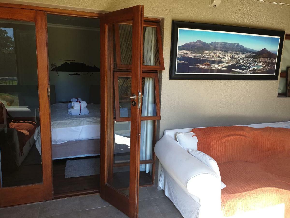 Dilisca Guesthouse Durbanville Exterior photo