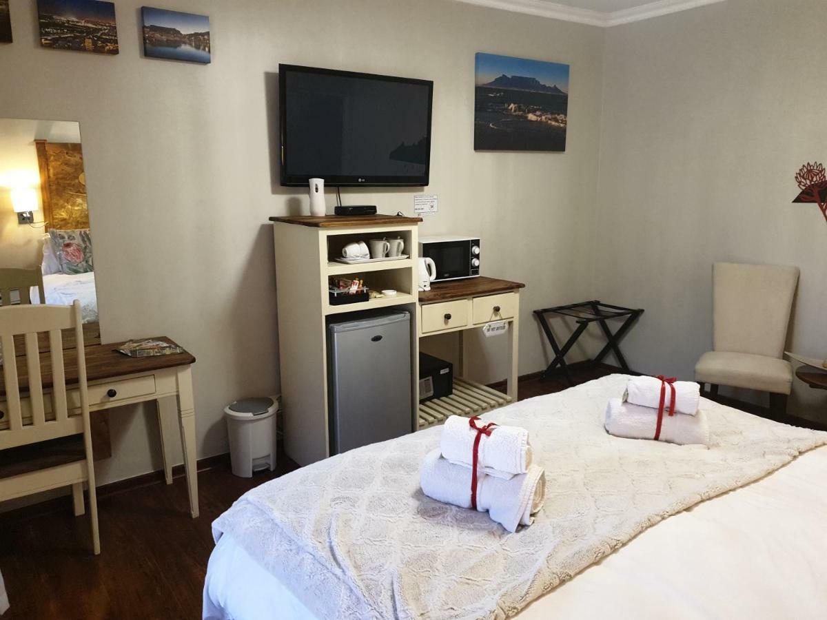 Dilisca Guesthouse Durbanville Exterior photo